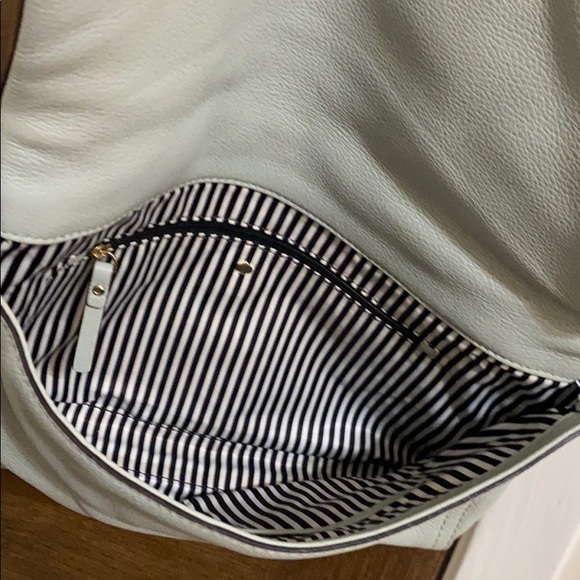 KATE SPADE PURSE - Picture 3 of 3